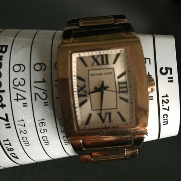 Michael Kors Rose Gold-tone Women’s Watch MK-5969 - Picture 11 of 15